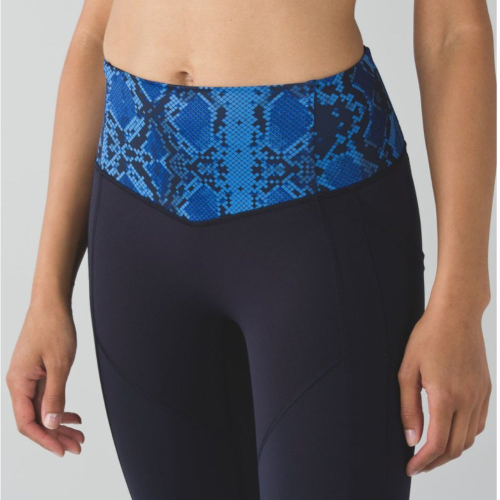 Lululemon leggings All The Right Places Navy